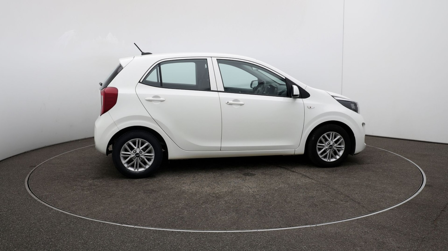 Used Kia Picanto for sale - 76810161: Photo 41
