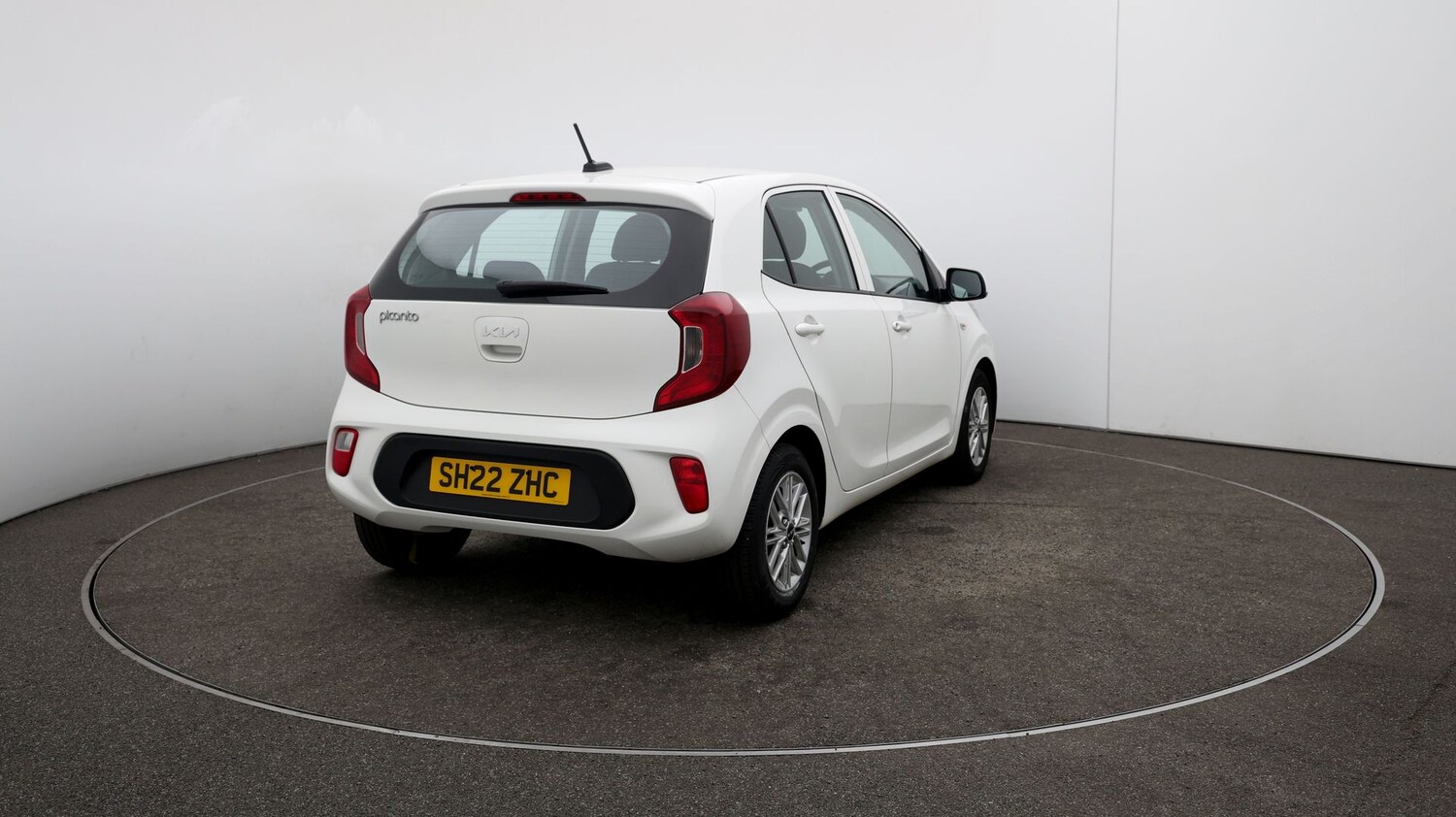 Used Kia Picanto for sale - 76810161: Photo 46