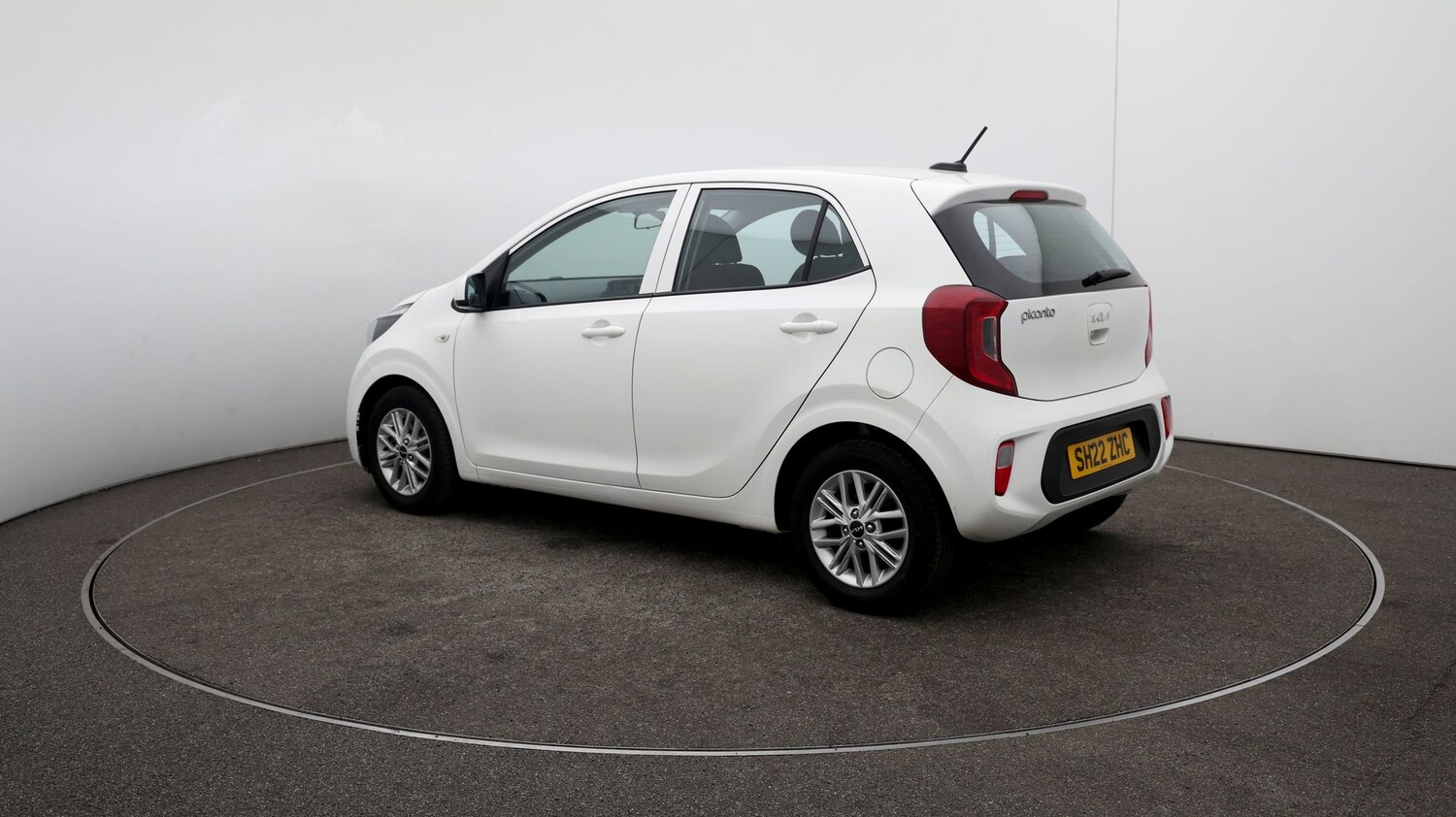 Used Kia Picanto for sale - 76810161: Photo 54