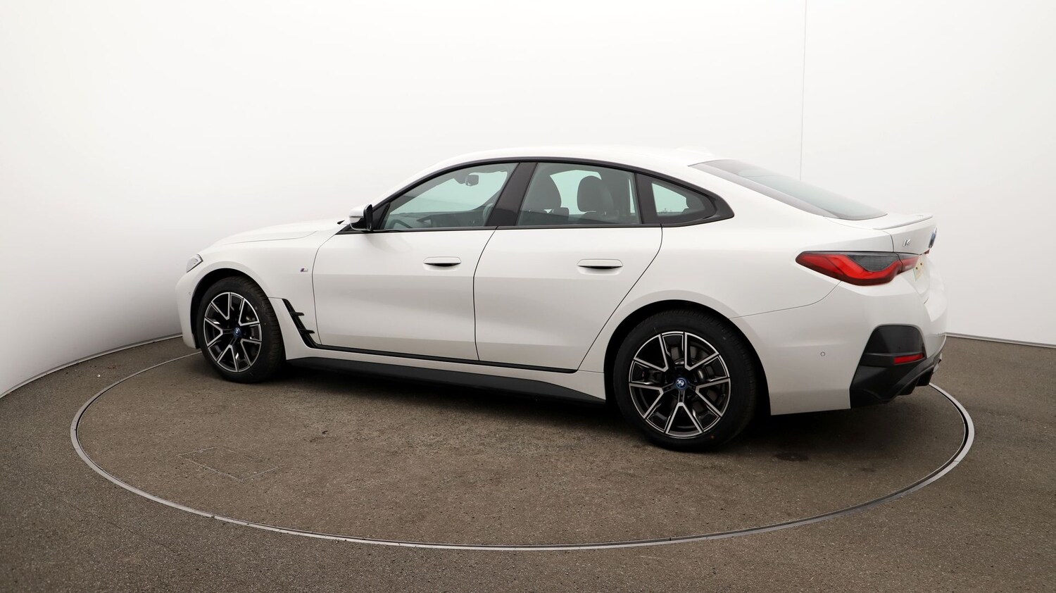 Used BMW i4 for sale - 76811872: Photo 39