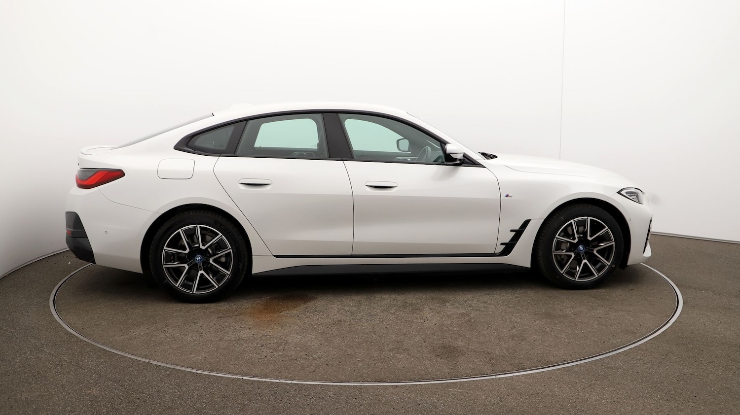 Used BMW i4 for sale - 76811872: Photo 42