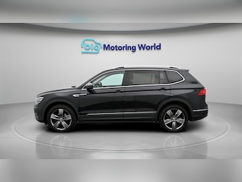 Used Volkswagen Tiguan Allspace 2021 for sale - 78905112: Photo