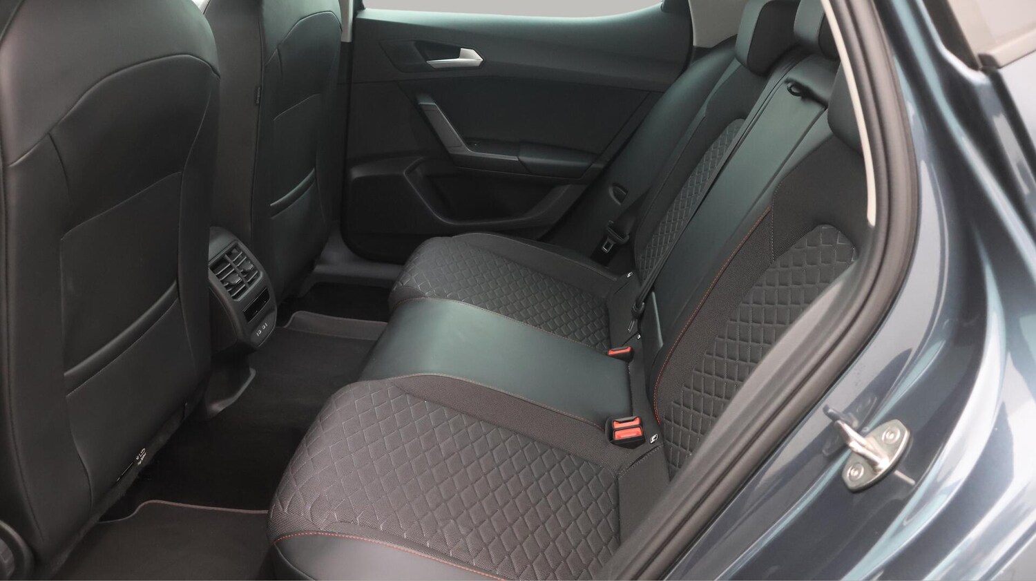 Used SEAT Leon 2022 for sale - 76361352: Photo 17