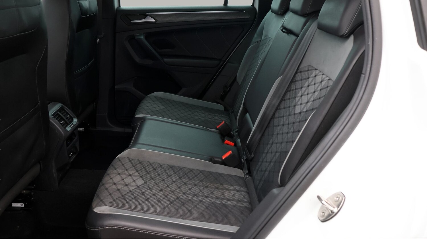 Used Volkswagen Tiguan for sale - 77423307: Photo 16