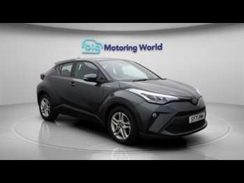 Used Toyota C-HR 2021 for sale - 74851018: Photo