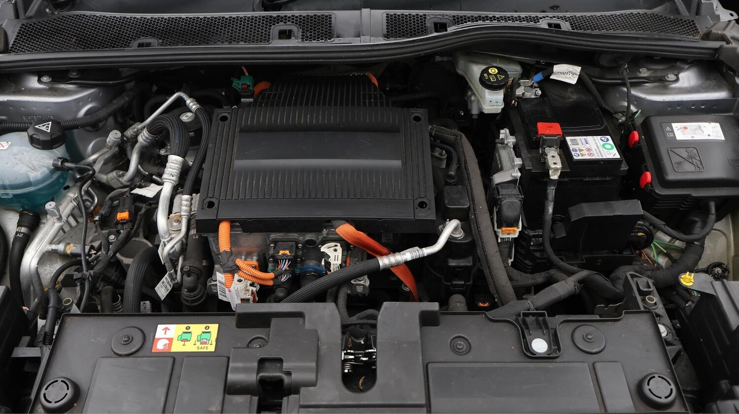 Used Citroen e-C4 2022 for sale - 76399014: Photo 20