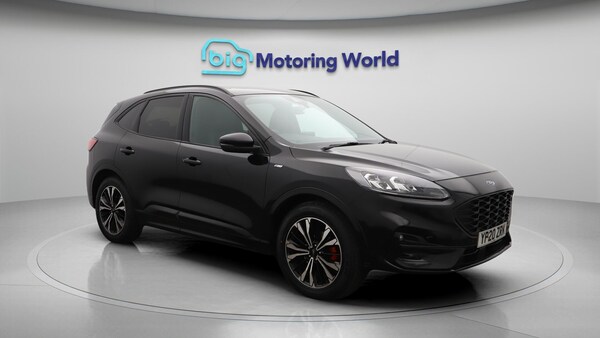 Used Ford Kuga 2020 for sale - 76238670: Photo 2