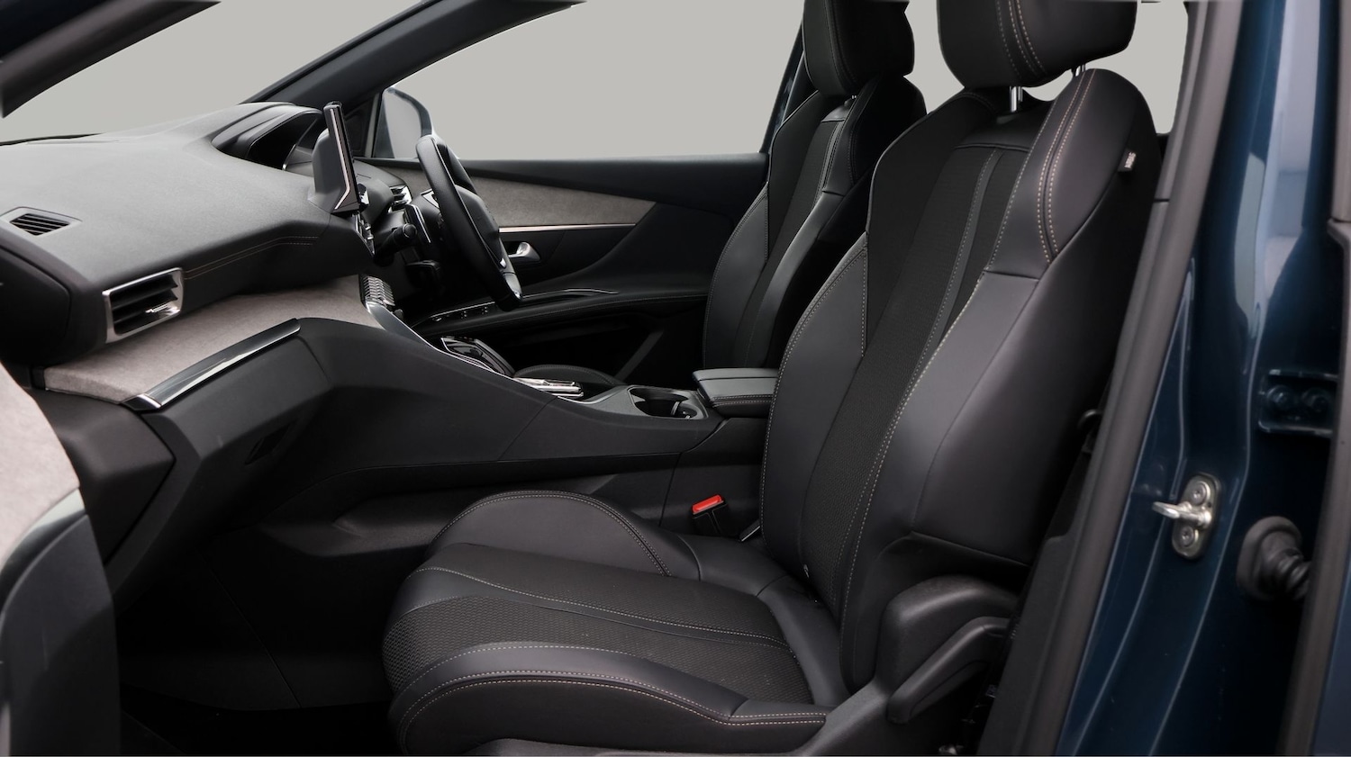 Used Peugeot 3008 2022 for sale - 77831182: Photo 14