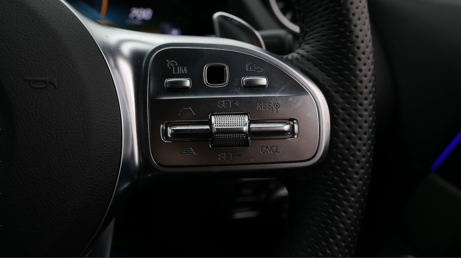 Used Mercedes-Benz GLA 2021 for sale - 77607037: Photo 25