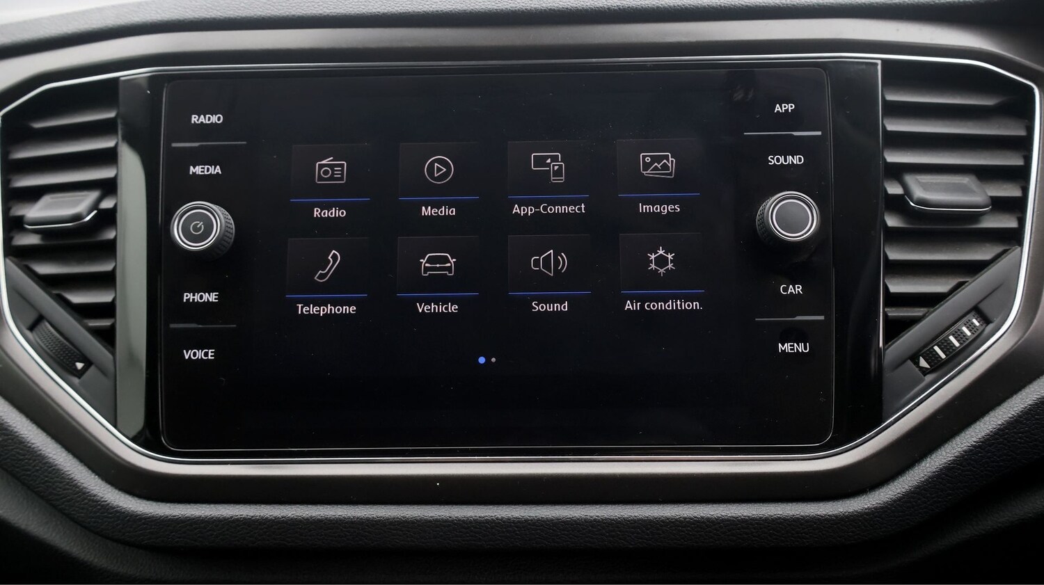 Used Volkswagen T-Roc 2020 for sale - 77363820: Photo 11