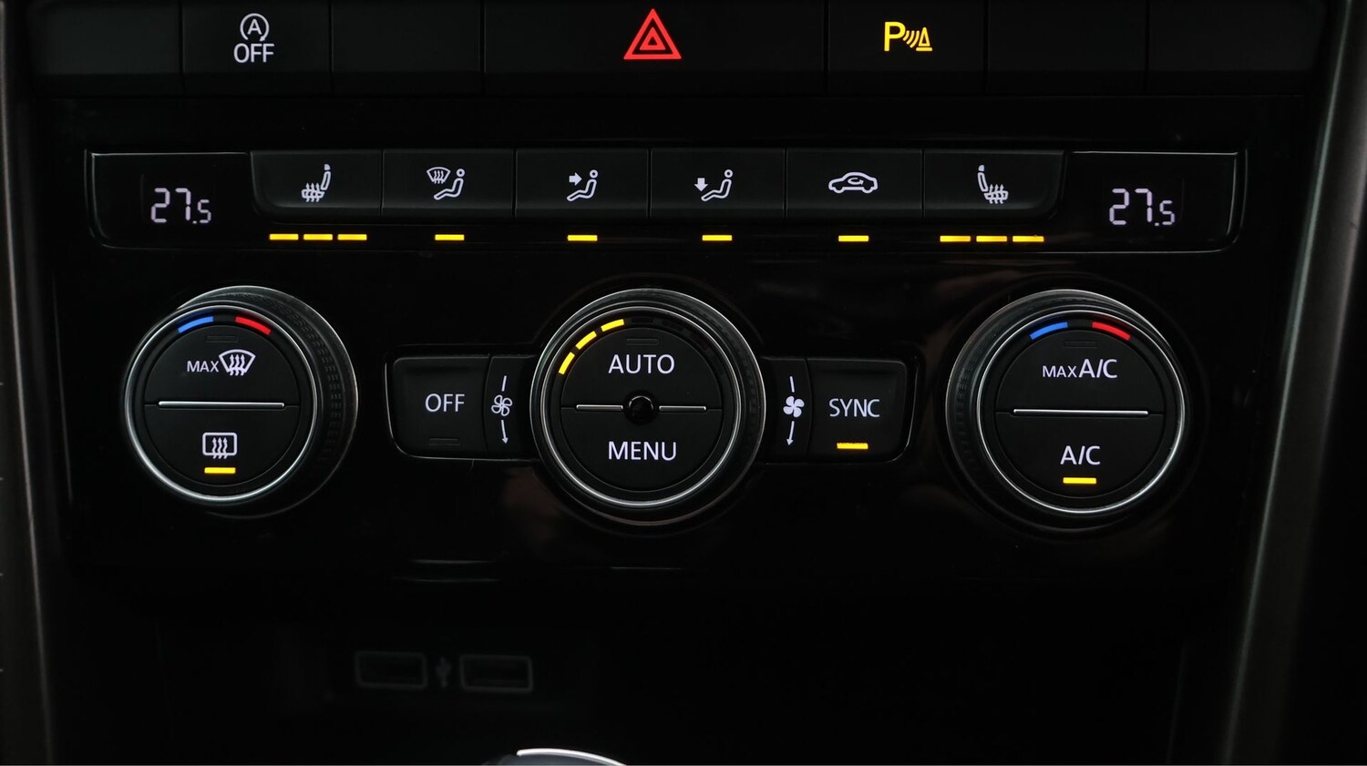 Used Volkswagen T-Roc 2020 for sale - 77363820: Photo 12