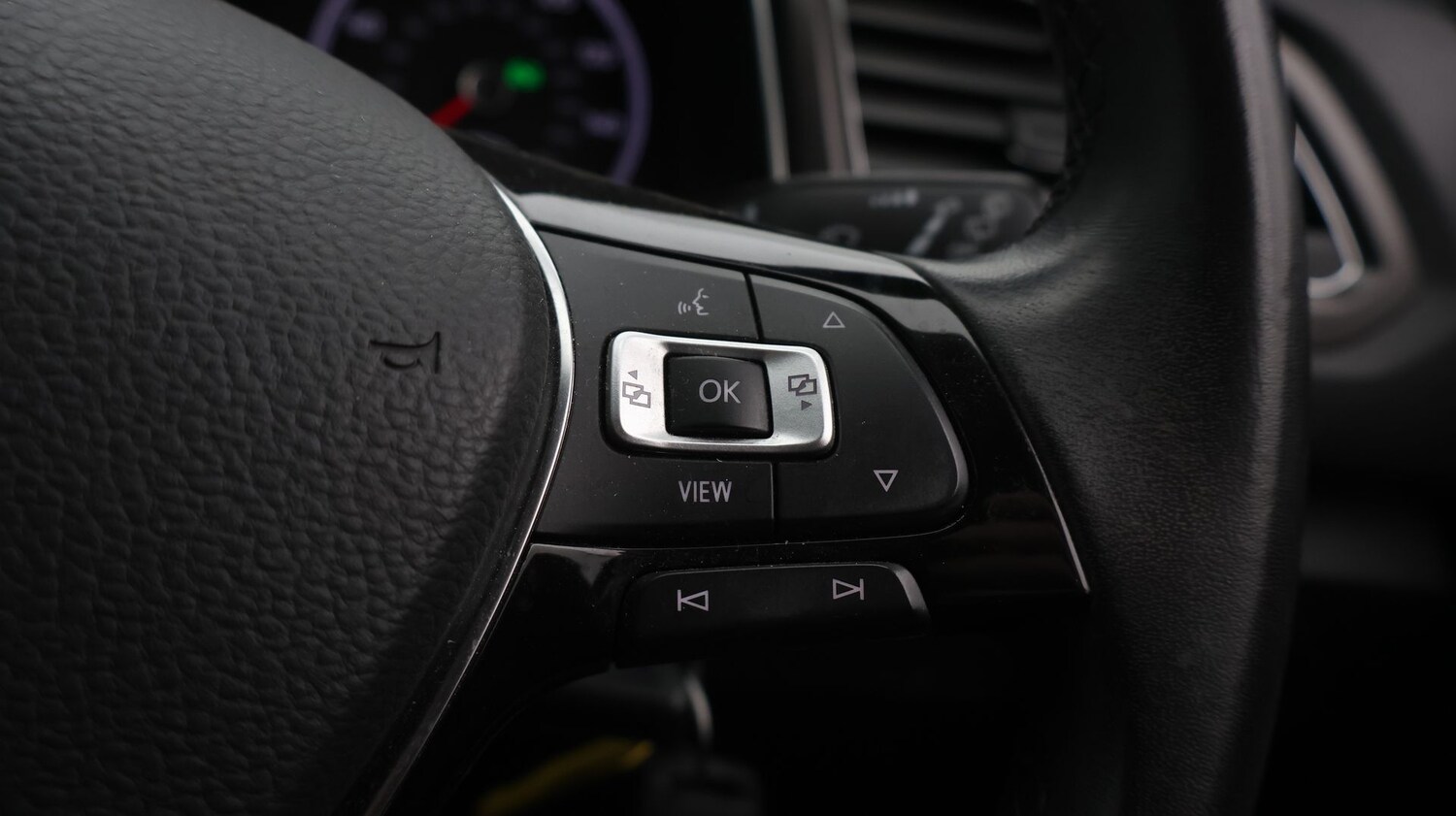 Used Volkswagen T-Roc 2020 for sale - 77363820: Photo 23