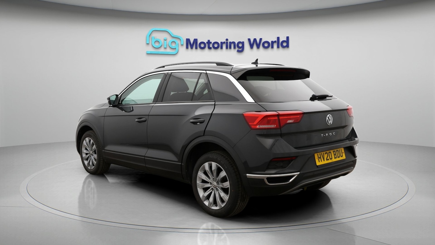 Used Volkswagen T-Roc 2020 for sale - 77363820: Photo 5