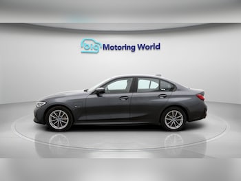 Used BMW 3 Series 2021 for sale - 77758182: Photo