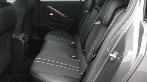 Used Vauxhall Astra 2023 for sale - 76307667: Photo 17