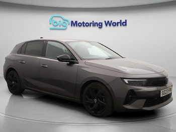 Vauxhall - Astra