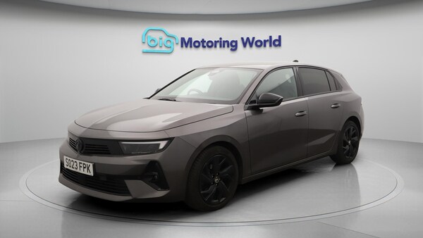 Used Vauxhall Astra 2023 for sale - 76307667: Photo 4