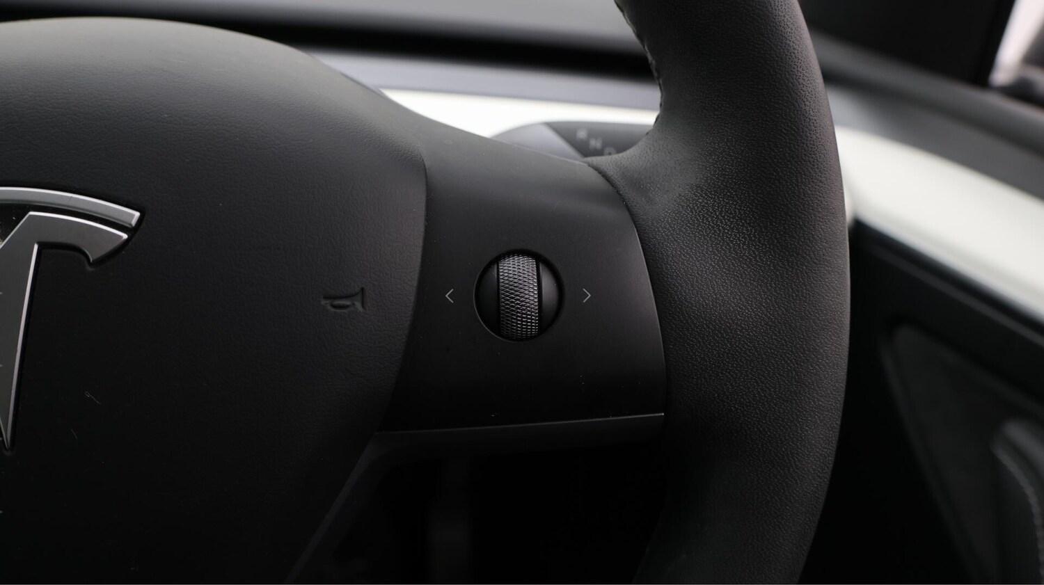 Used Tesla Model Y 2022 for sale - 76659316: Photo 25