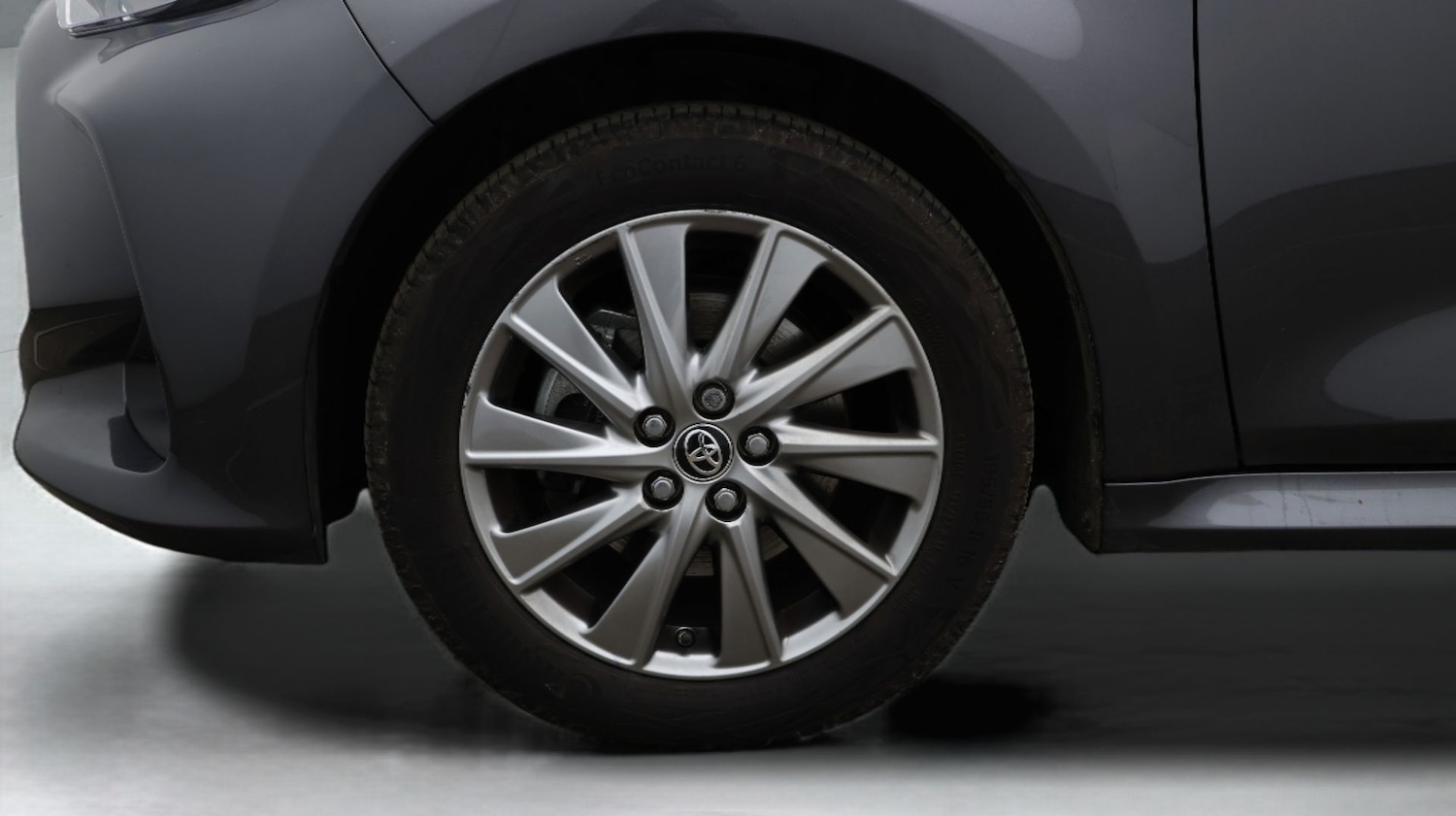 Used Toyota Yaris 2023 for sale - 77445832: Photo 18