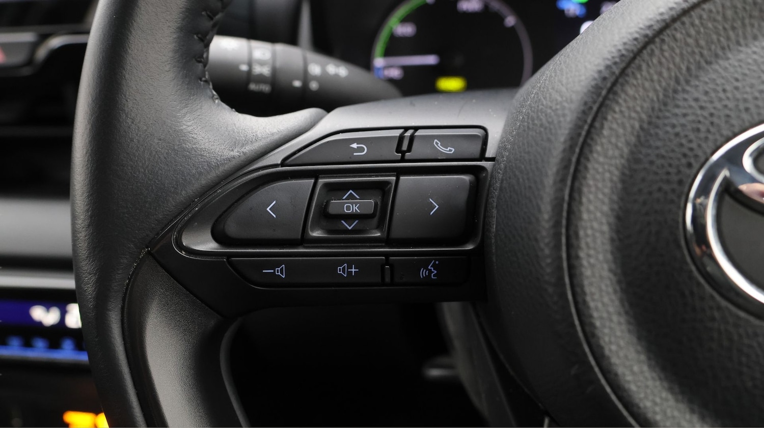 Used Toyota Yaris 2023 for sale - 77445832: Photo 22