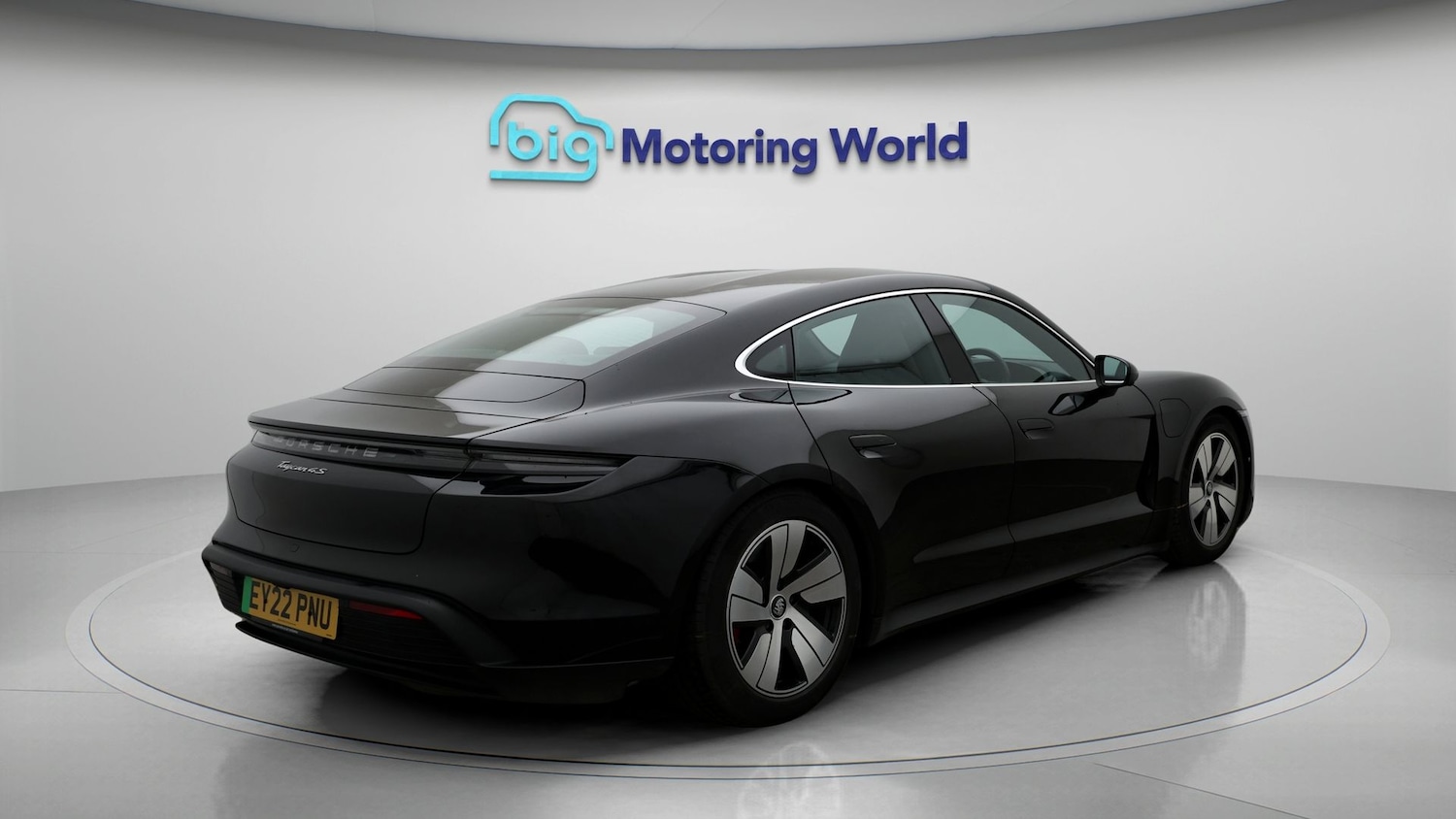 Used Porsche Taycan 2022 for sale - 77375960: Photo 7