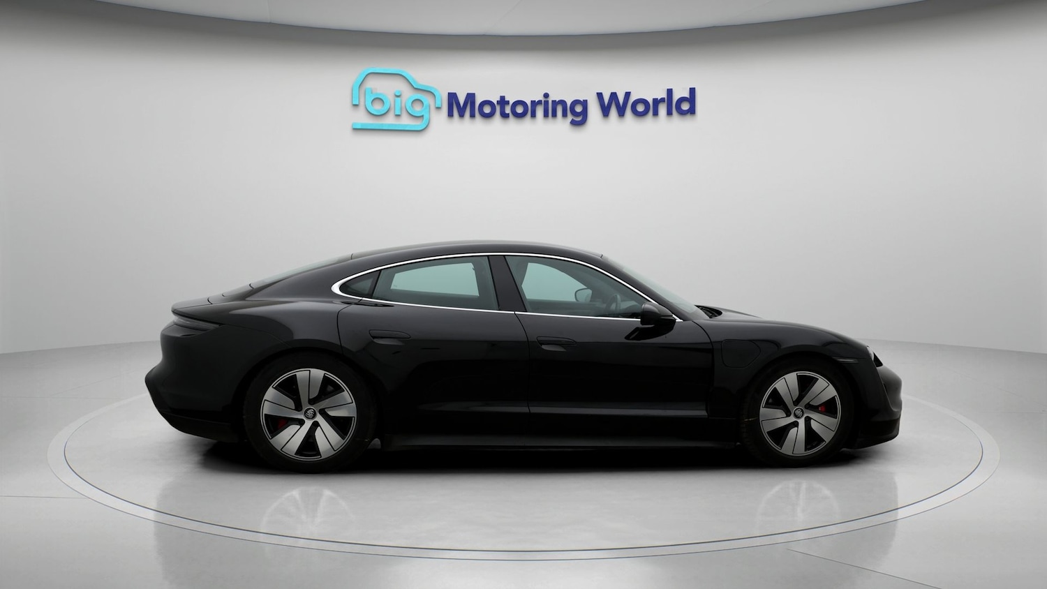 Used Porsche Taycan 2022 for sale - 77375960: Photo 8