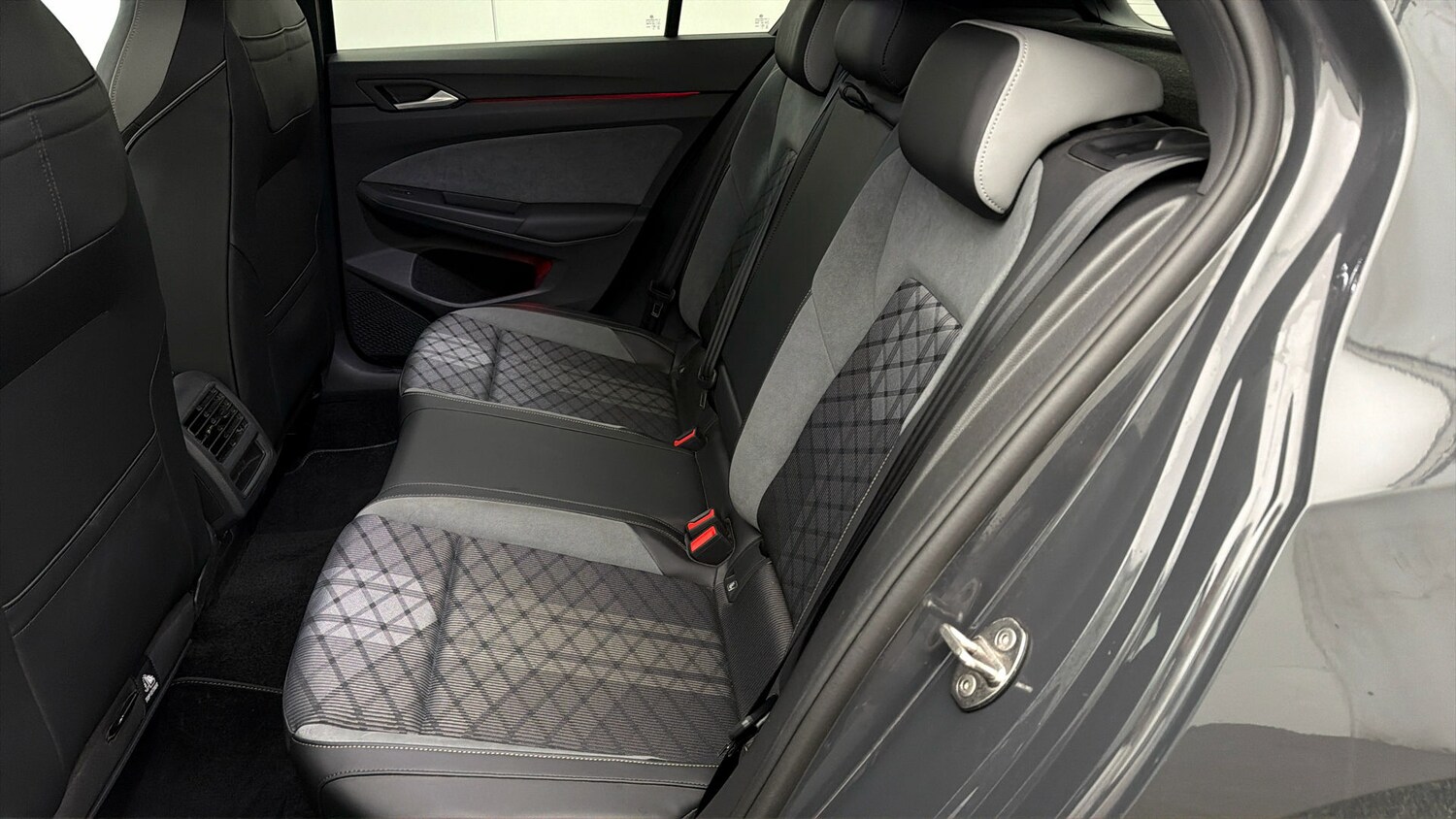 Used Volkswagen Golf 2024 for sale - 78187385: Photo 15