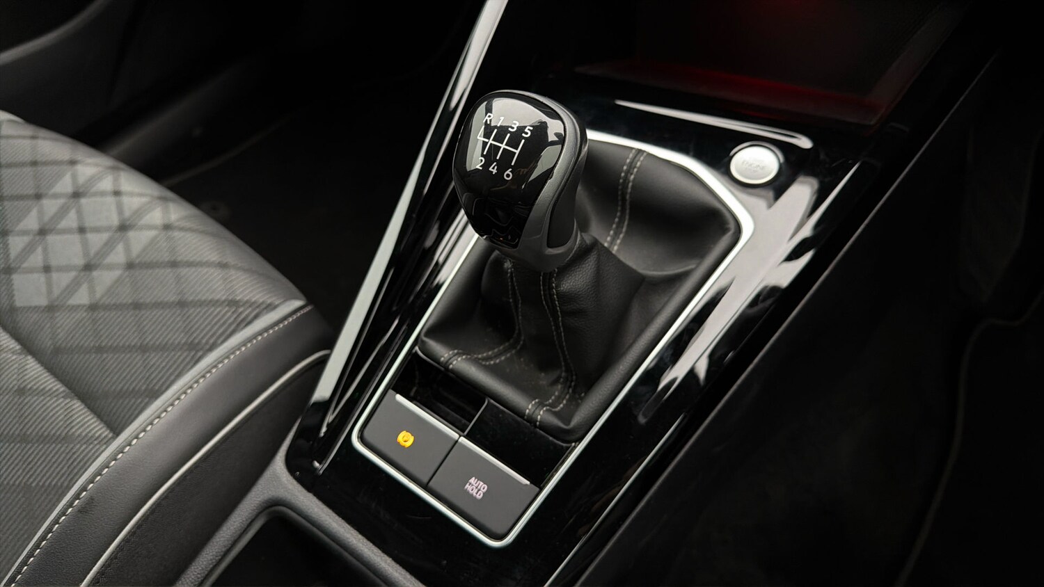 Used Volkswagen Golf 2024 for sale - 78187385: Photo 26