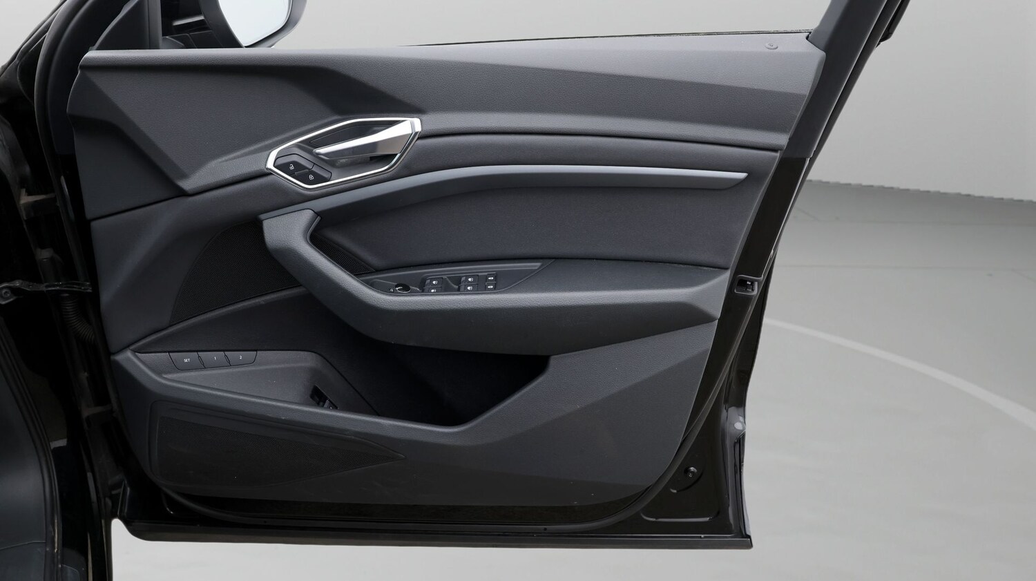 Used Audi e-tron 2021 for sale - 77247752: Photo 15