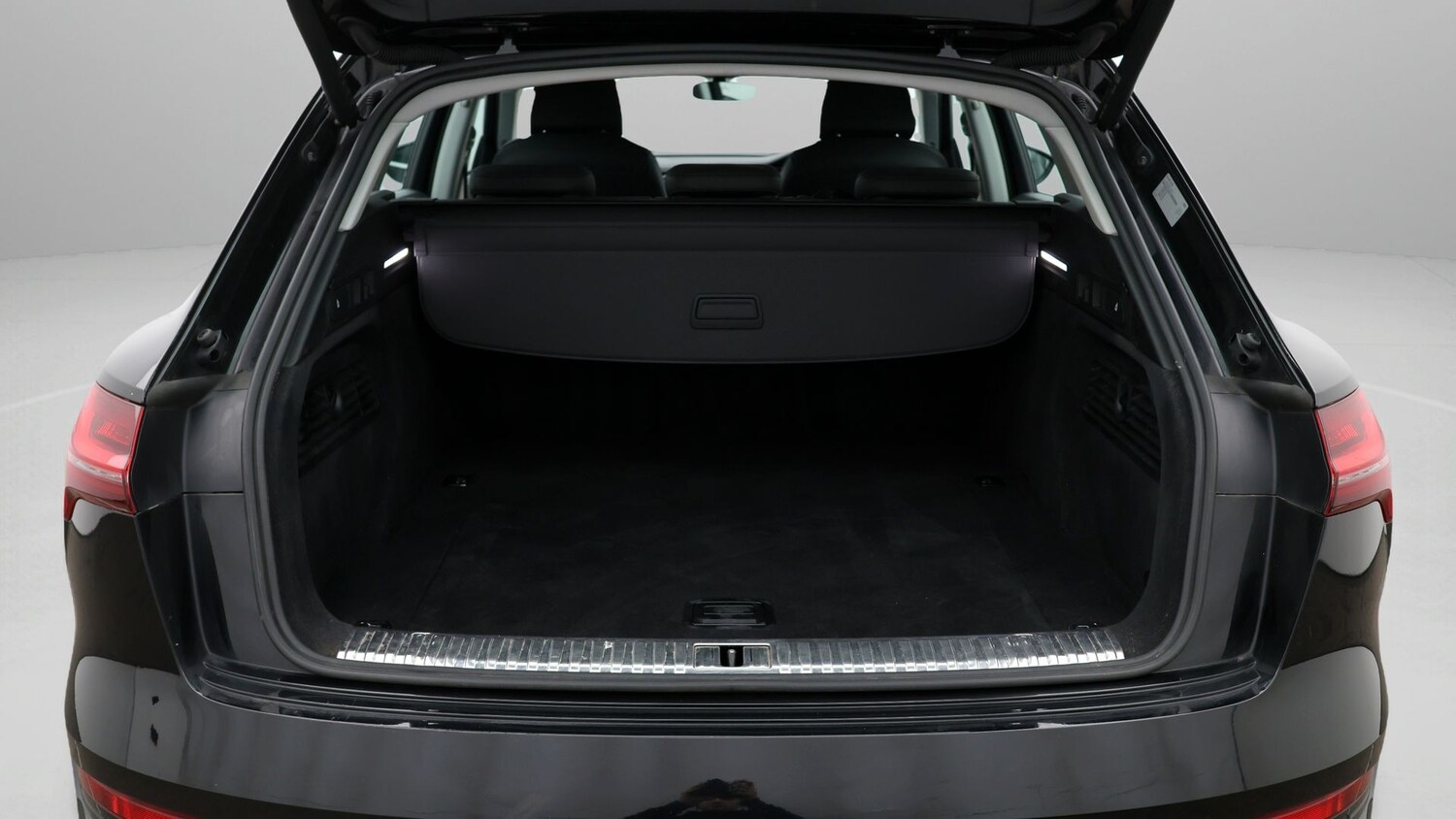 Used Audi e-tron 2021 for sale - 77247752: Photo 17