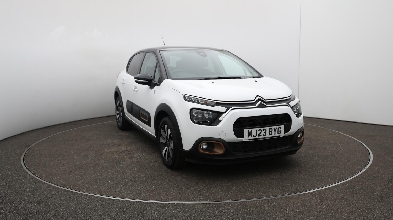 Vehicle 43