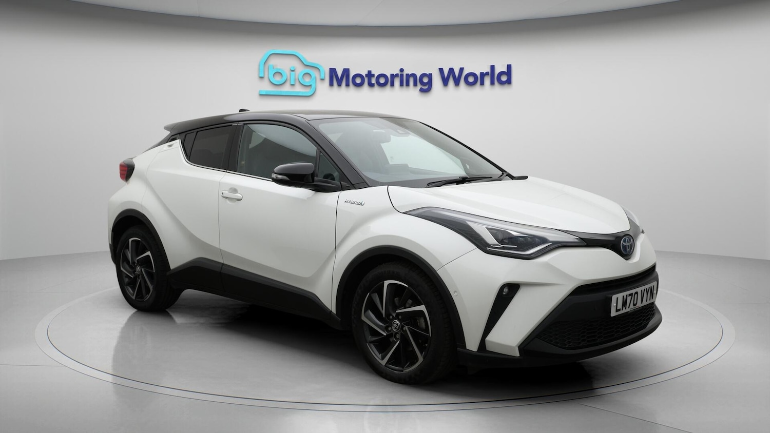 Used Toyota C-HR 2020 for sale - 76646261: Photo 2
