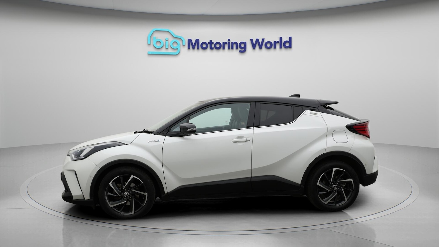 Used Toyota C-HR 2020 for sale - 76646261: Photo 5