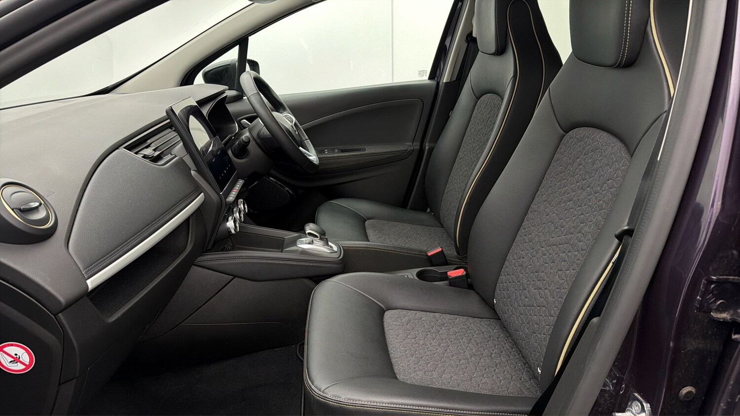 Used Renault Zoe 2022 for sale - 78190042: Photo 13