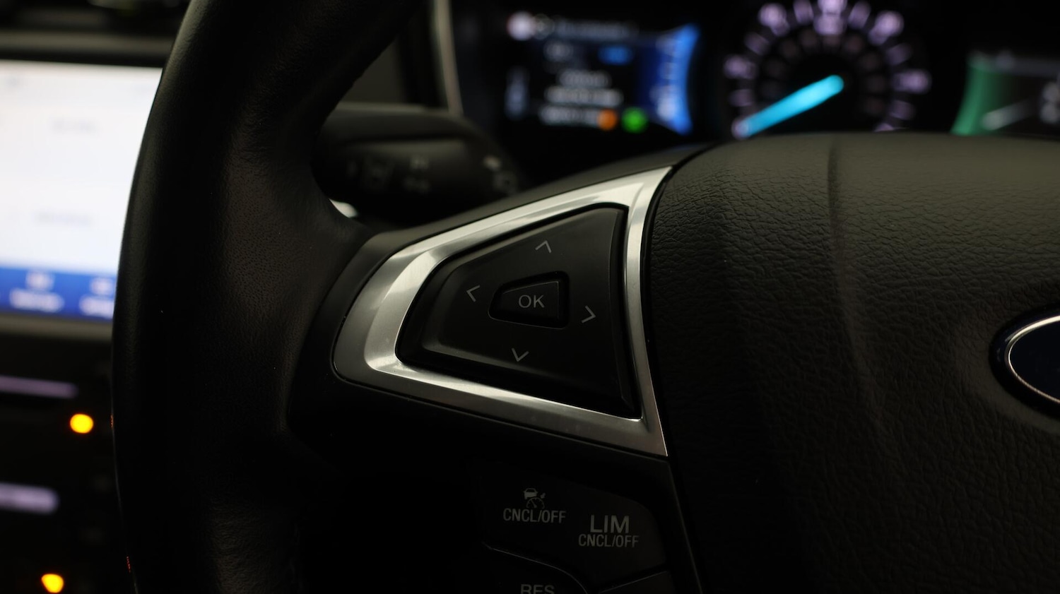 Used Ford Mondeo 2021 for sale - 76512801: Photo 24