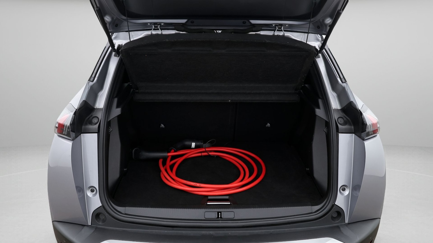 Used Peugeot 2008 2023 for sale - 77536308: Photo 17