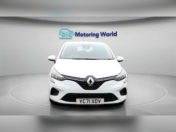 Used Renault Clio 2021 for sale - 77616261: Photo