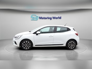 Used Renault Clio 2021 for sale - 77616261: Photo