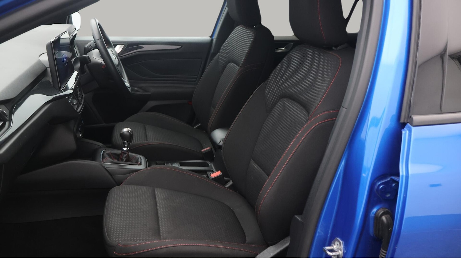 Used Ford Focus 2023 for sale - 76432406: Photo 15