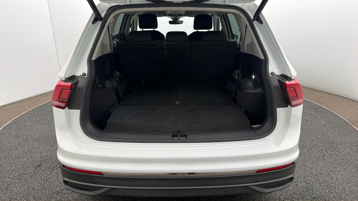 Used Volkswagen Tiguan Allspace 2022 for sale - 78169331: Photo 16