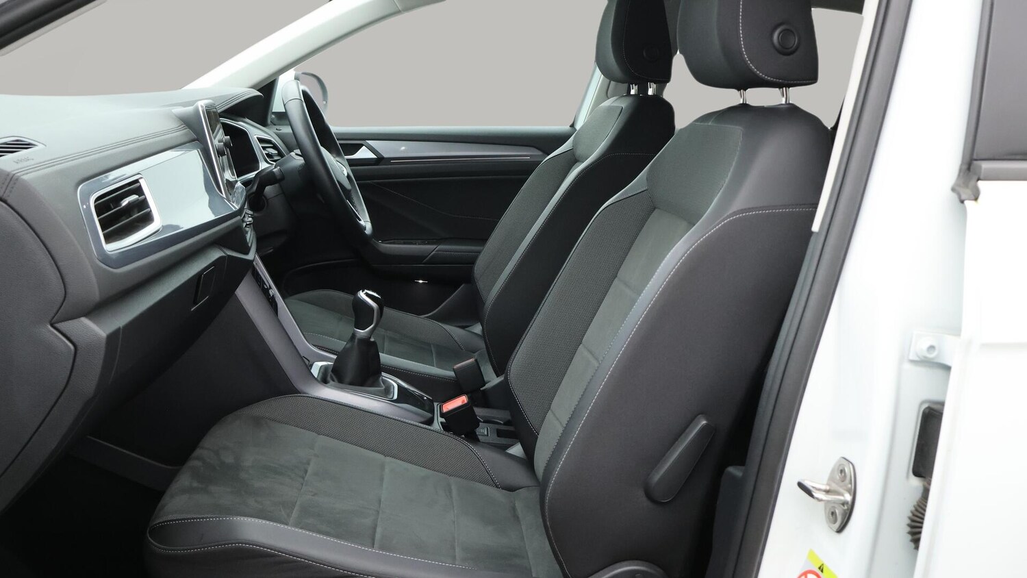 Used Volkswagen T-Roc 2022 for sale - 76013578: Photo 15