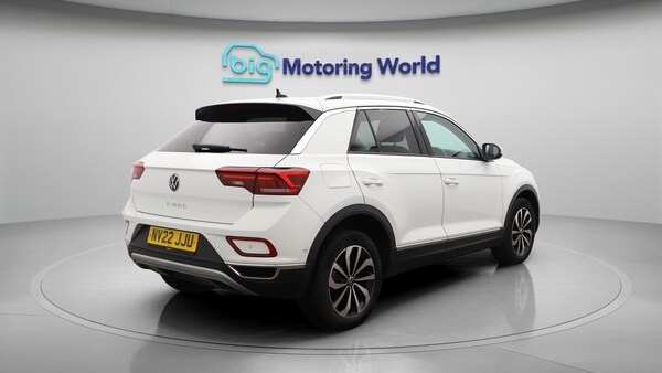 Used Volkswagen T-Roc 2022 for sale - 76013578: Photo 8