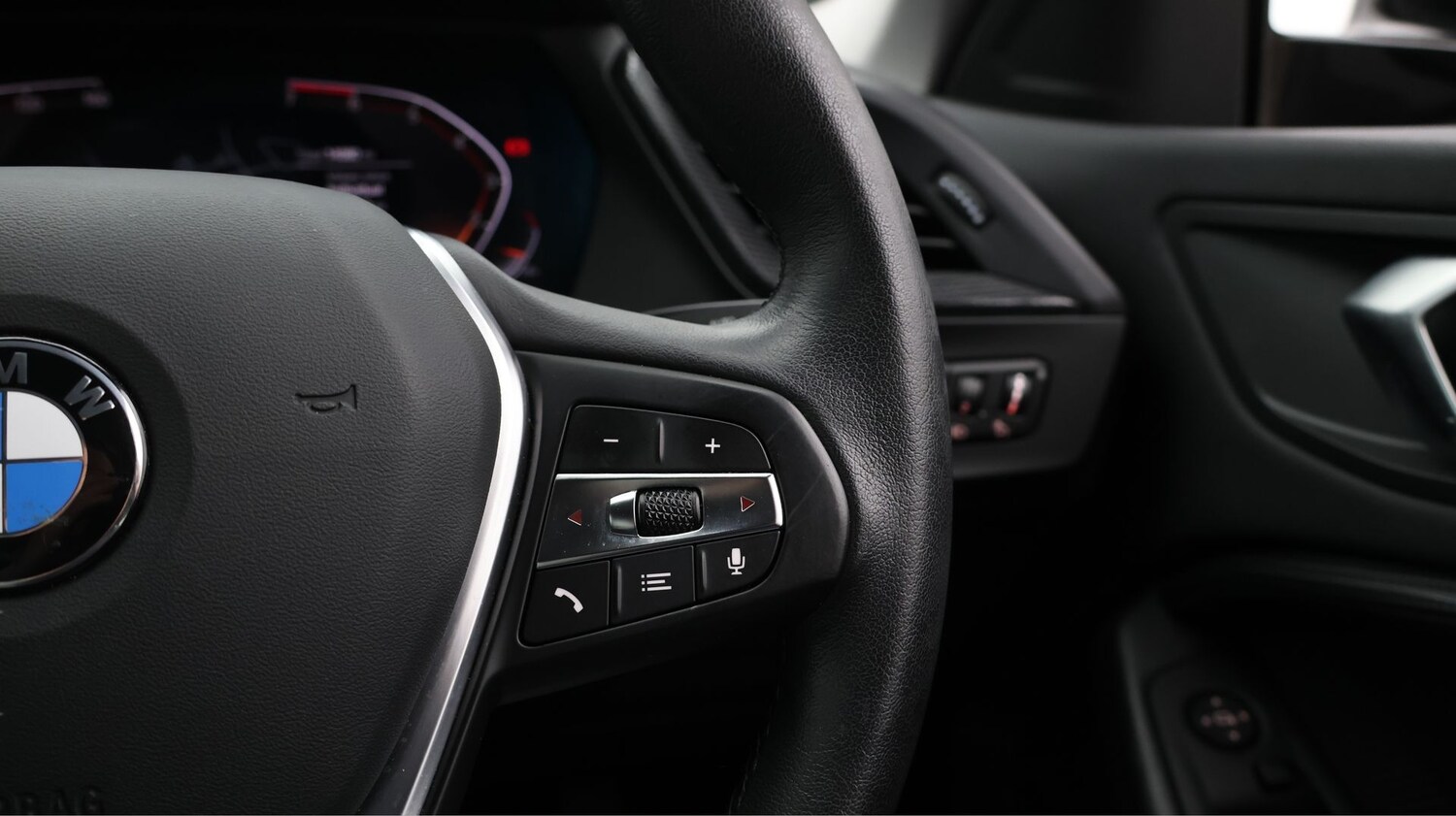 Used BMW 2 Series 2022 for sale - 77901406: Photo 21