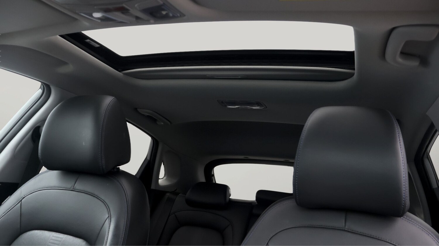 Used Hyundai KONA 2023 for sale - 77501968: Photo 21