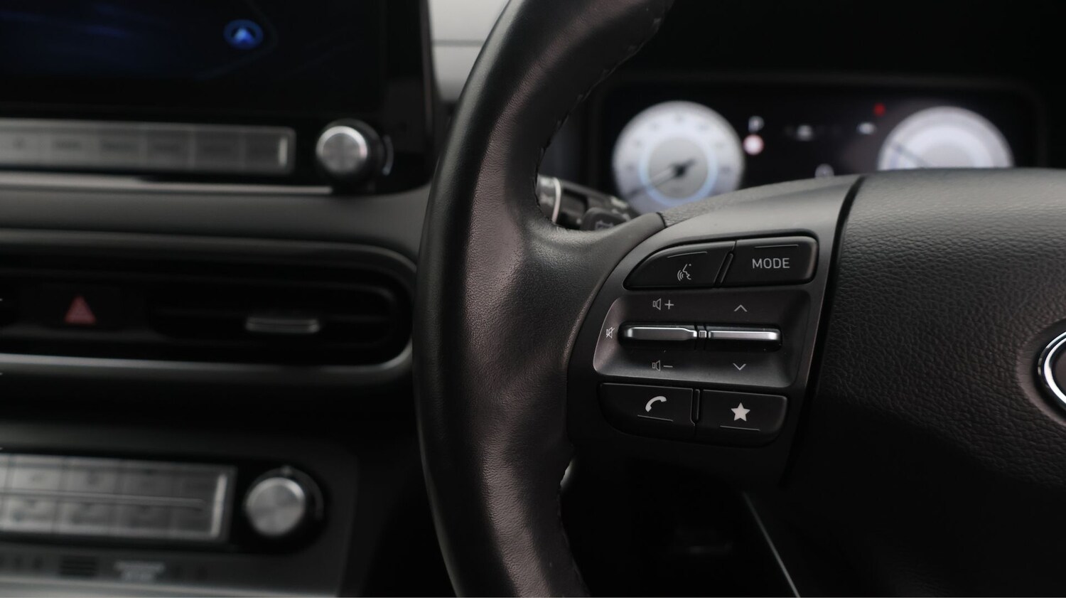 Used Hyundai KONA 2023 for sale - 77501968: Photo 26