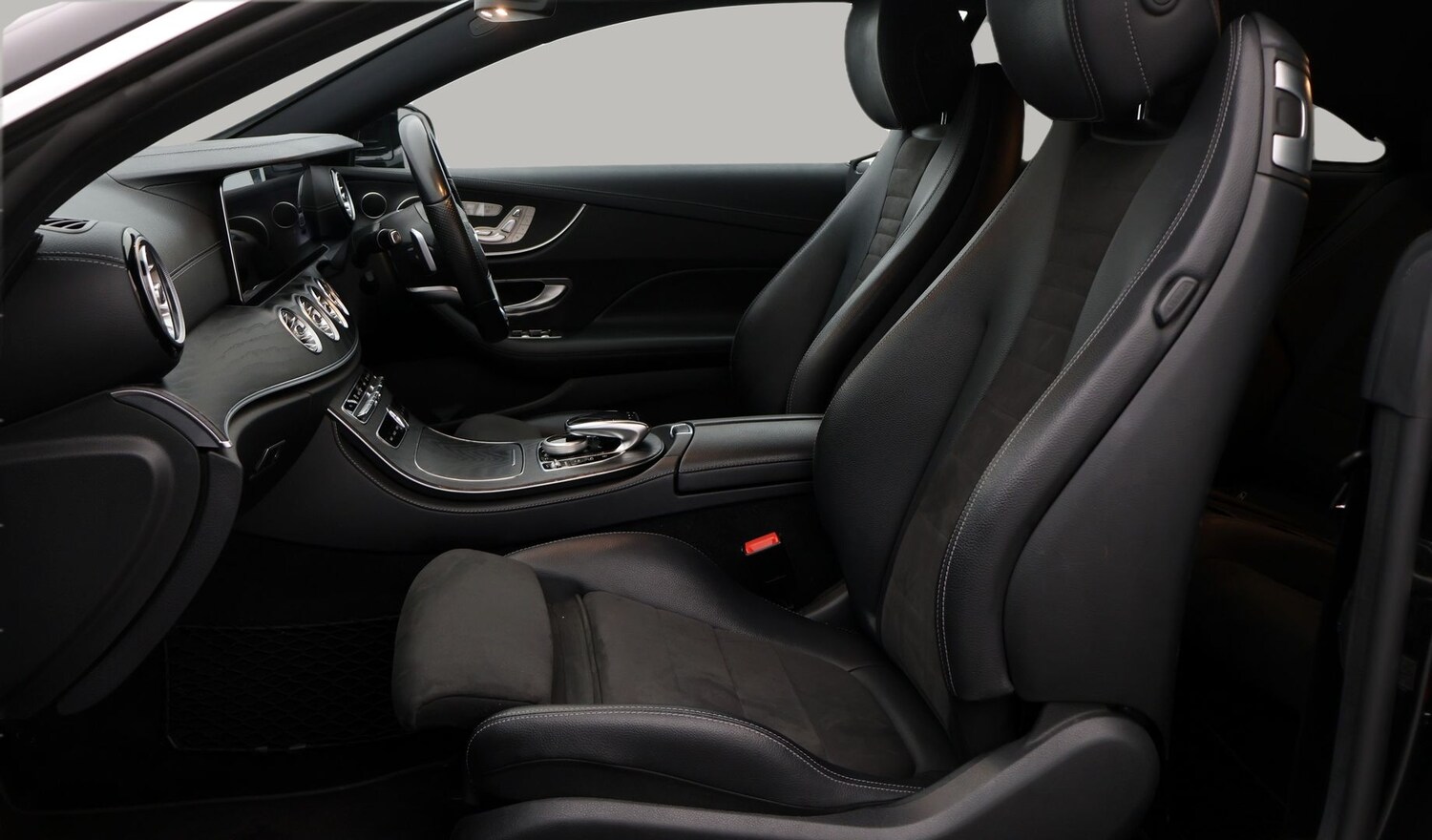 Used Mercedes-Benz E Class for sale - 77195571: Photo 14