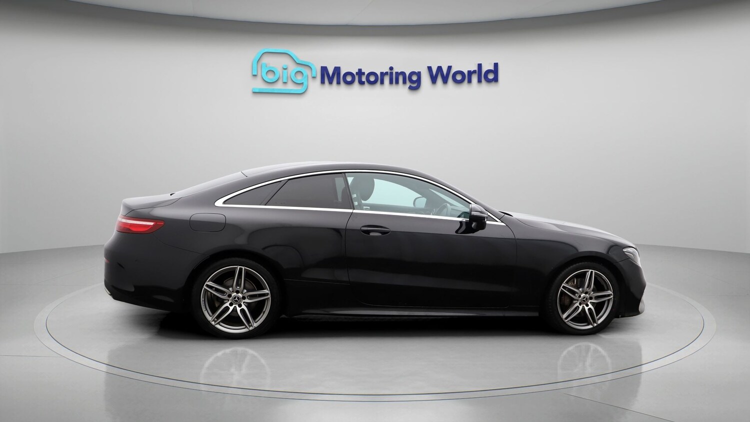 Used Mercedes-Benz E Class for sale - 77195571: Photo 8