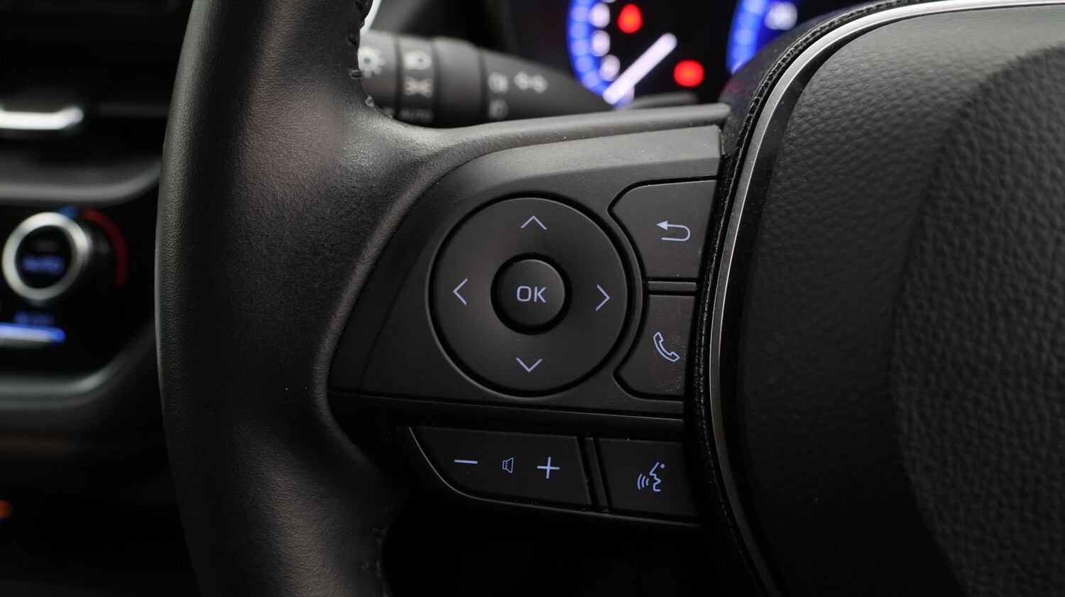 Used Toyota Corolla 2021 for sale - 77282544: Photo 27