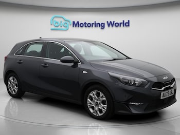 Used Kia Ceed 2023 for sale - 75905564: Photo