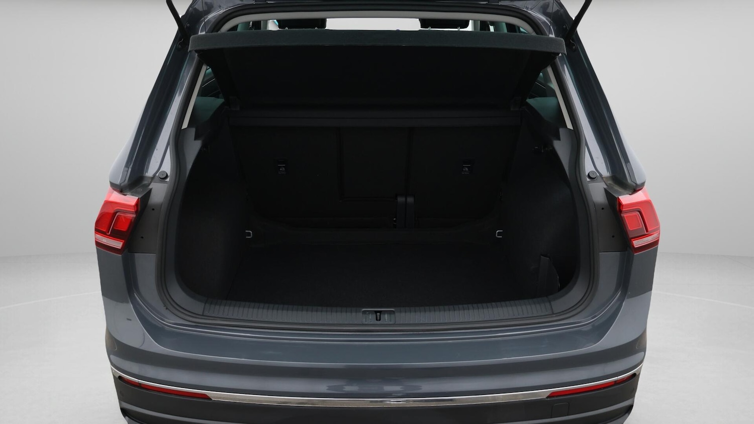 Used Volkswagen Tiguan 2024 for sale - 76715230: Photo 18